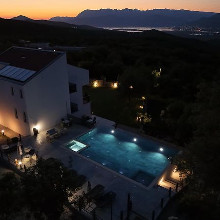 Villa Principium With Infinity Edge Pool&Hot Tub Kotor Eksteriør billede