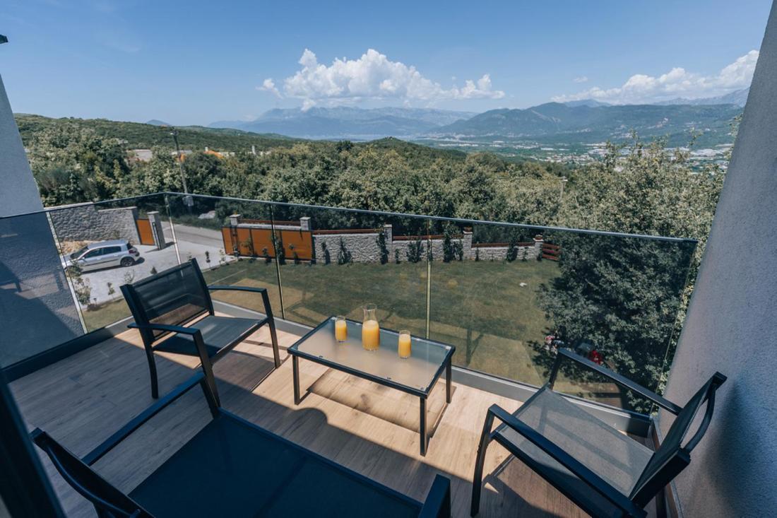 Villa Principium With Infinity Edge Pool&Hot Tub Kotor Eksteriør billede